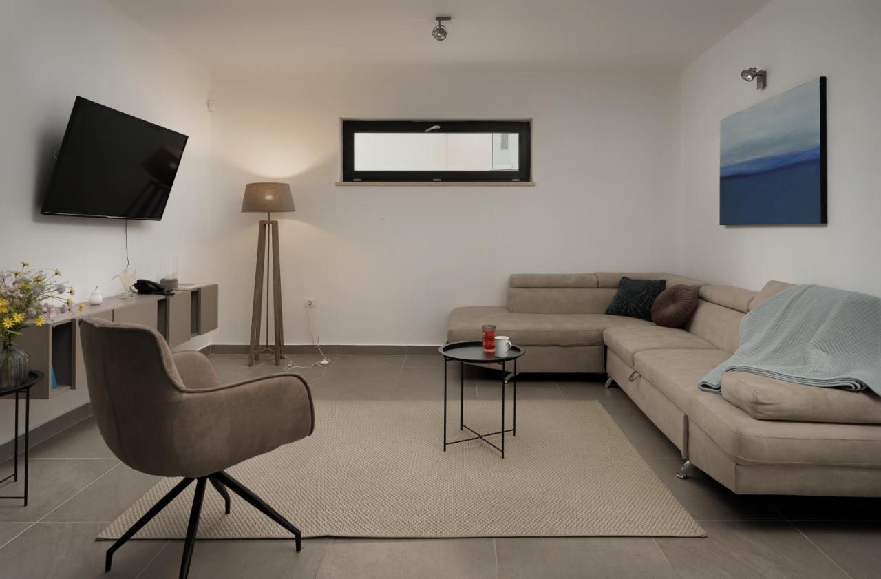 Villa Kalu 2 Filipana