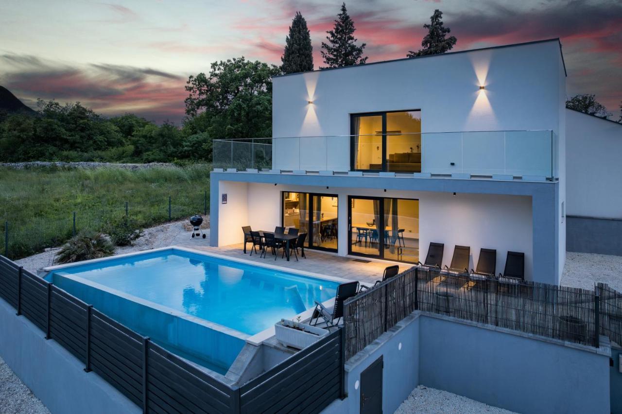 Kalu 2 Villa *